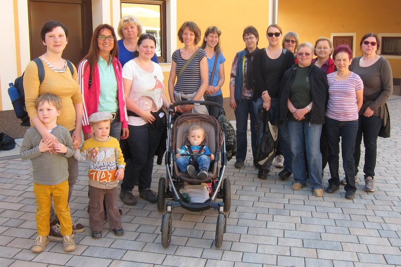 hzg_19_fruehlingskraeuterwanderung